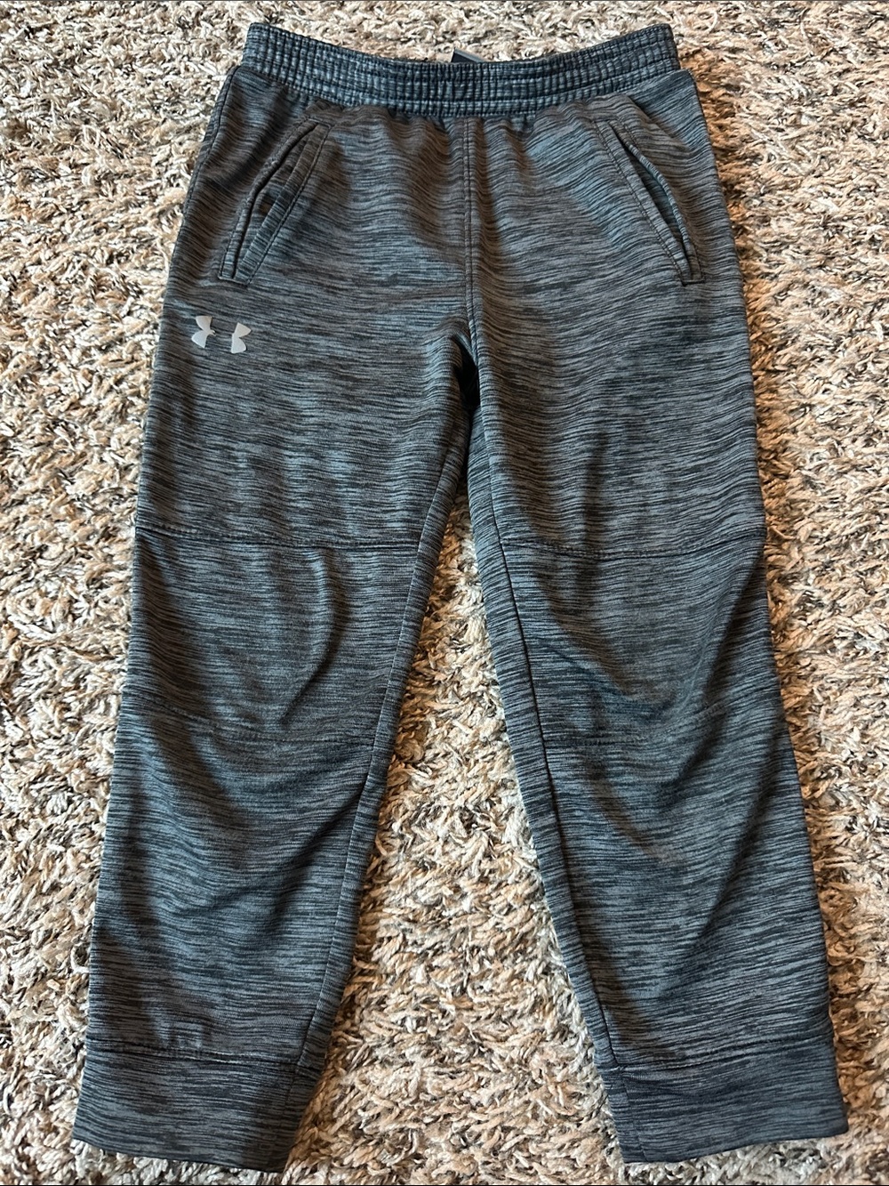 Kids size 3t Under Armour Kids Charcoal Heather Jogger Pants